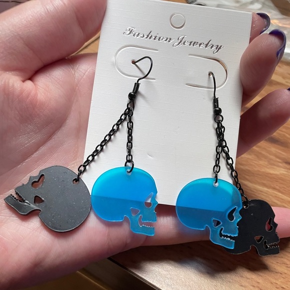 Black Iridescent Skull Chain Earrings - Picture 1 of 8